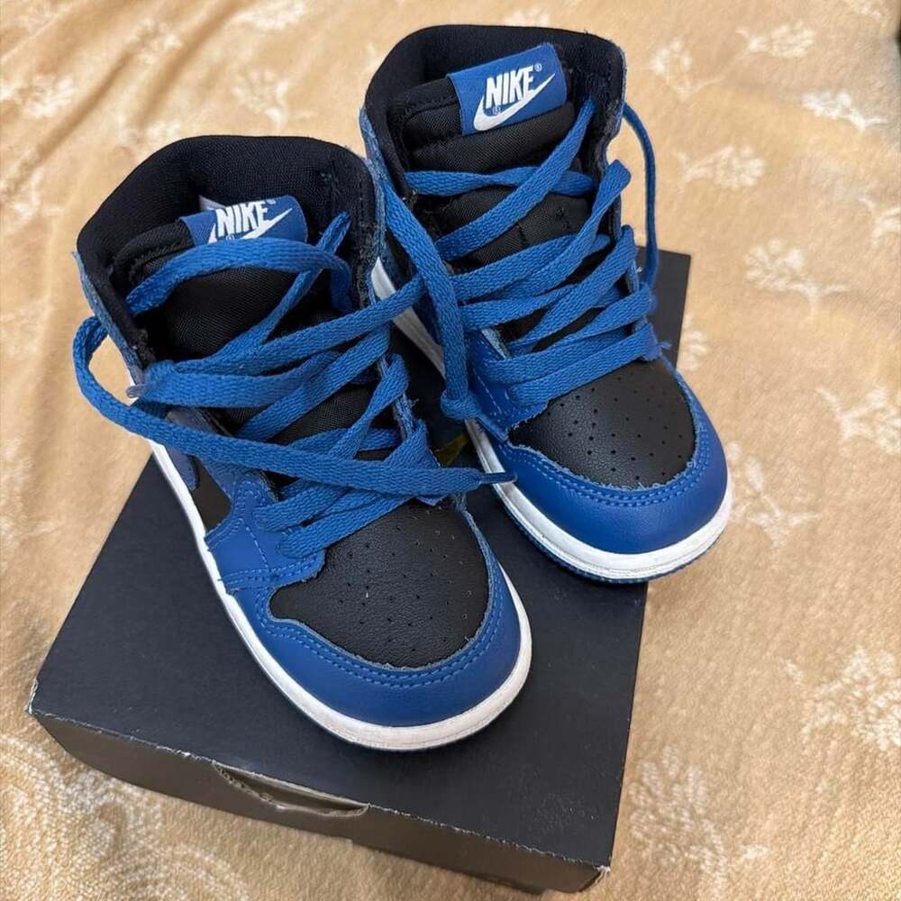Jordan 1 Retro High OG TD Size 8c Dark Marina Blue Black White